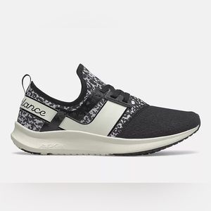 New Balance shoes NWT